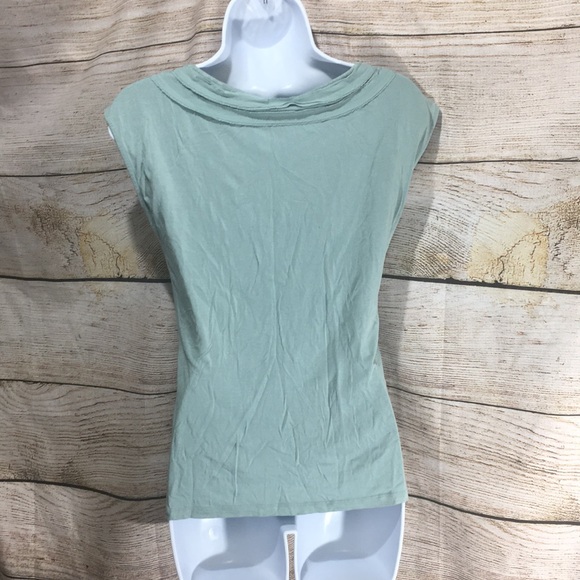 Ann Taylor Petite scalloped neck layered green SP - Picture 5 of 8